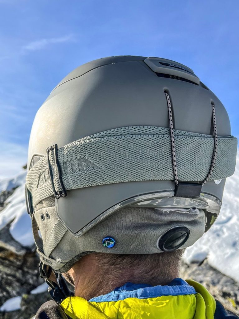Goggle-/Skibrillen-Befestigung des Alpina Gems Skihelms