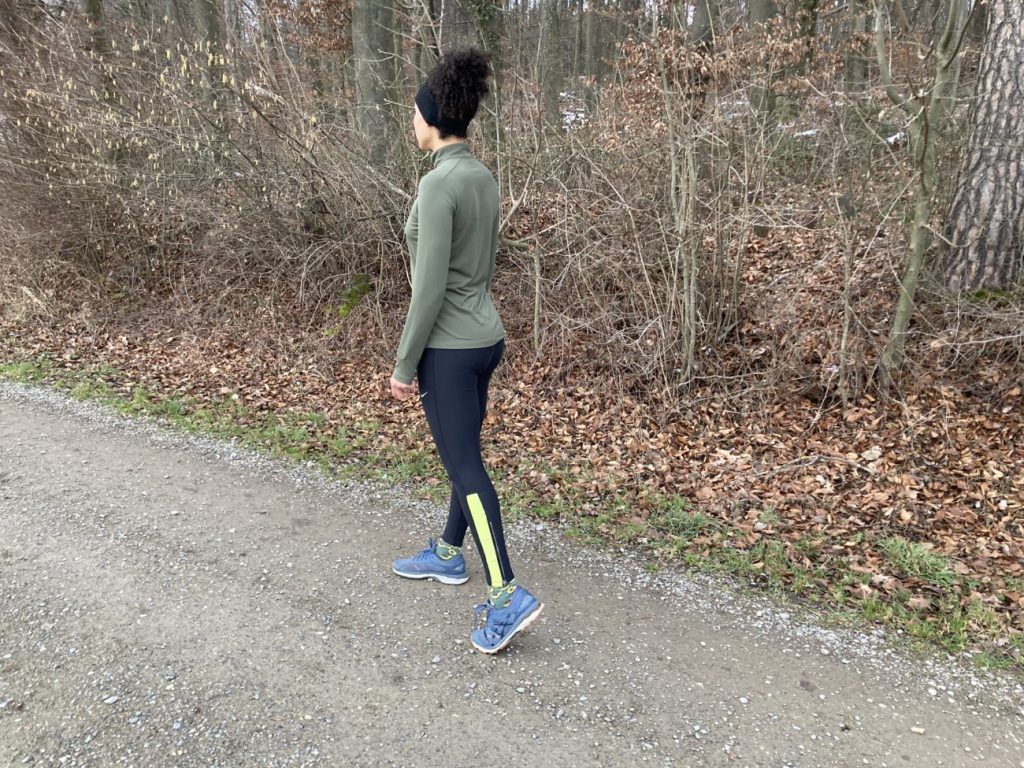 Muntagnard MIUtec Midlayer mit 1/2 Zip beim Outdoor-Training