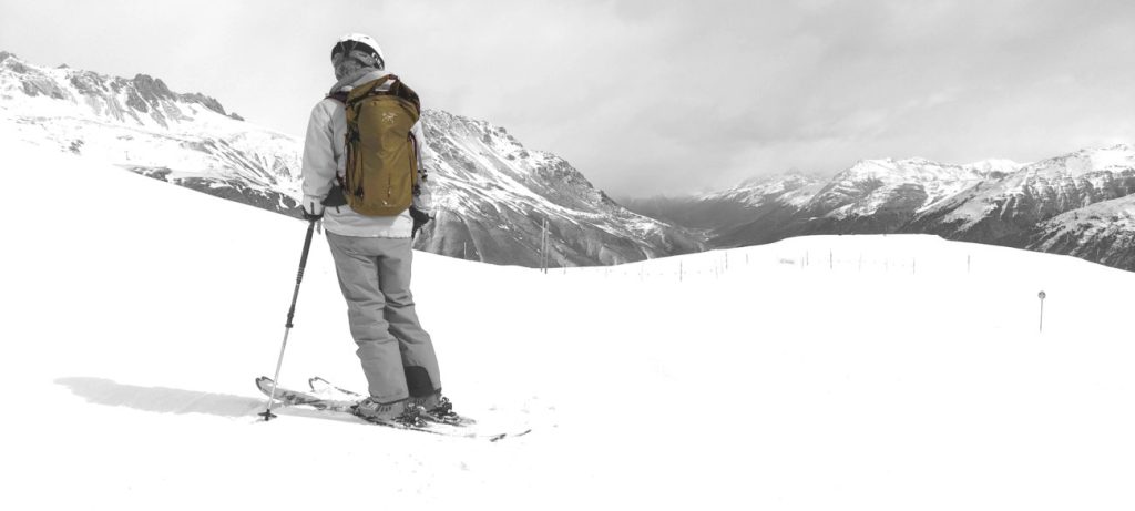 Arc'teryx Rush SK 32 Skitourenrucksack in winterlicher Landschaft