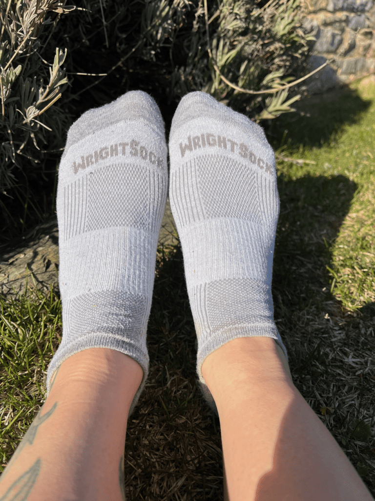 Wrightsock Double Layer Run Low Tab im Einsatz – Bild ohne Schuhe